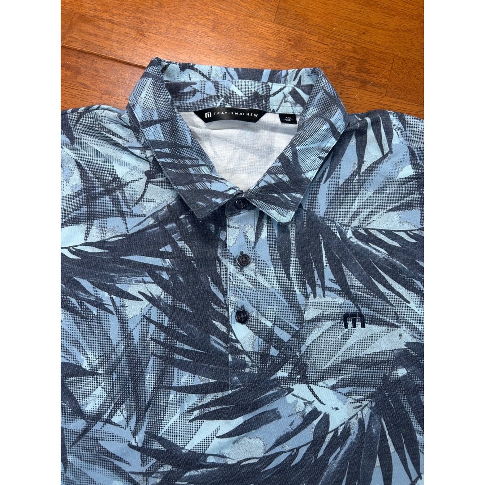 TravisMathew Polo Shirt Mens XXL Blue Palm Leaf Tropical Print Short Sleeve